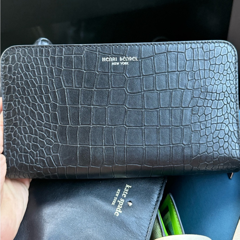 Henri Bendel Black Croc-Embossed Women's Wallet